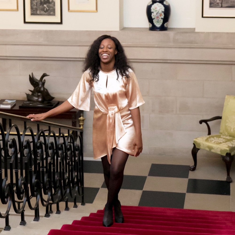 Meet your Posher, Tiara